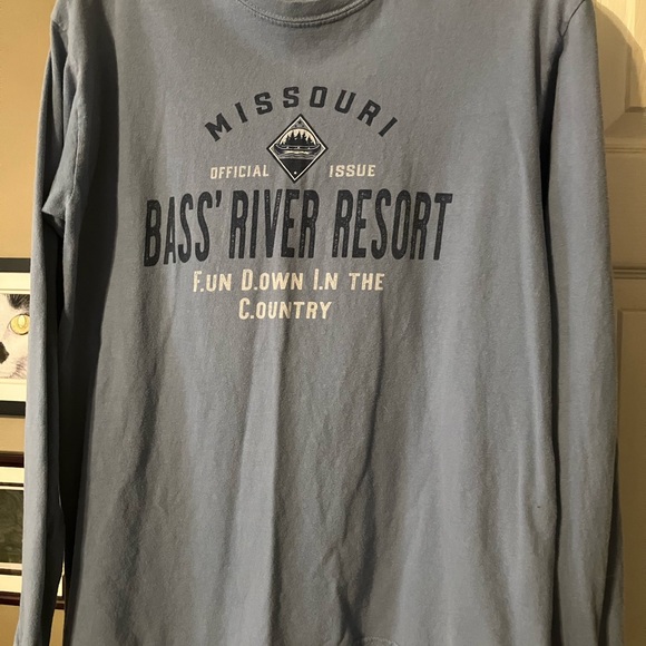 Bass river tshirt, Missouri, medium - Picture 1 of 2